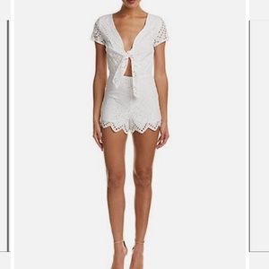 NWT Lea & Viola Eye-light romper